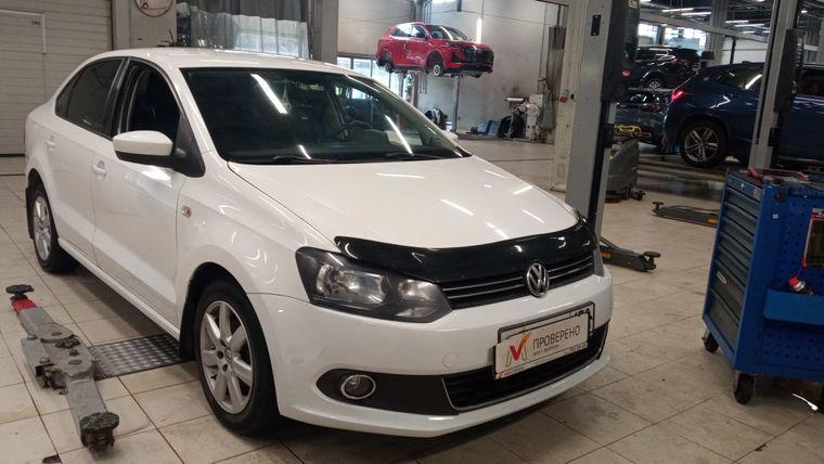 Volkswagen Polo 2013 года, 119 648 км - вид 2