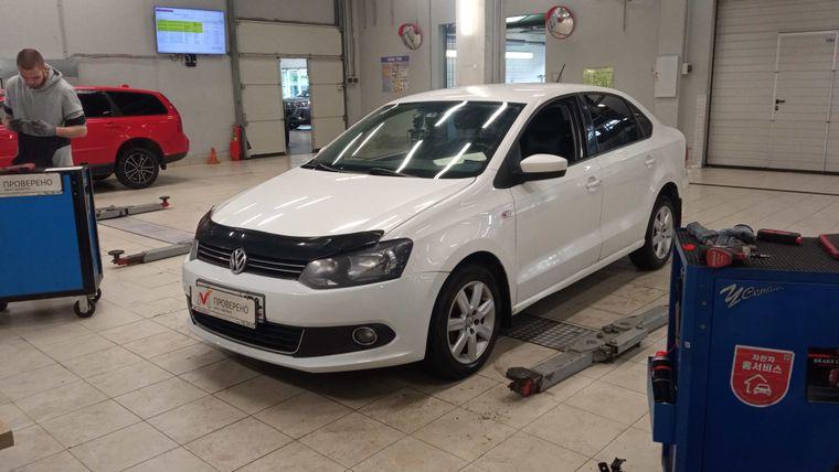 Volkswagen Polo 2013 года, 119 648 км - вид 1