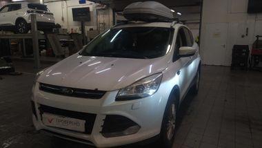 Ford Kuga 2014 года, 190 965 км - вид 1