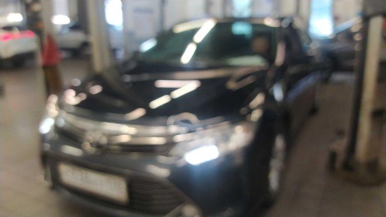 Toyota Camry 2015 года, 229 449 км - вид 1