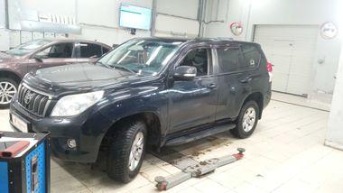 Toyota Land Cruiser Prado 2010 года, 283 999 км - вид 1
