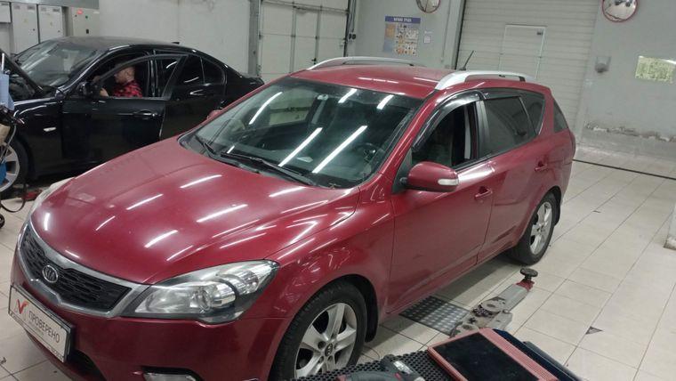 Kia Ceed 2011 года, 183 000 км - вид 1