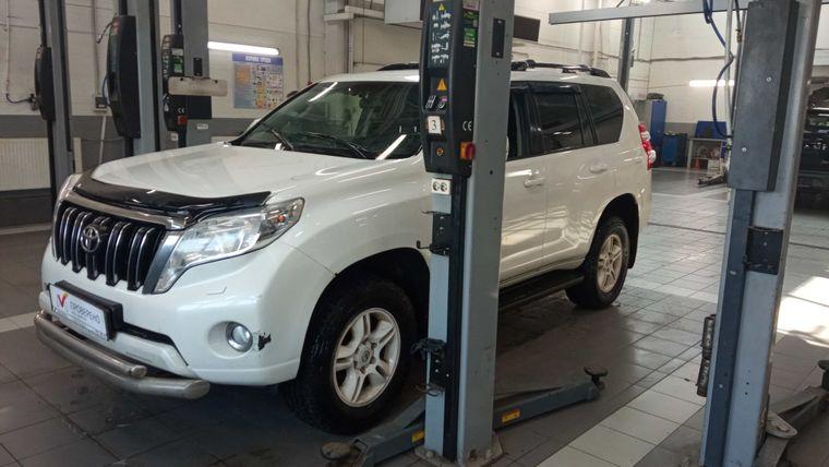 Toyota Land Cruiser Prado, 2014