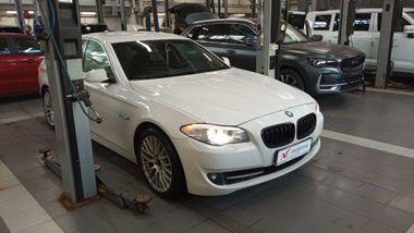 BMW 5 серия 2013 года, 213 136 км - вид 2