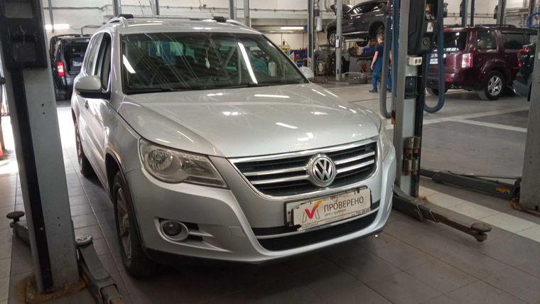 Volkswagen Tiguan 2011 года, 200 558 км - вид 2