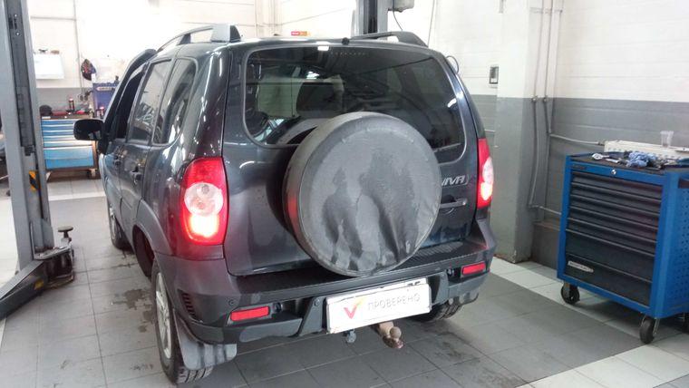 Chevrolet Niva,  - вид 3