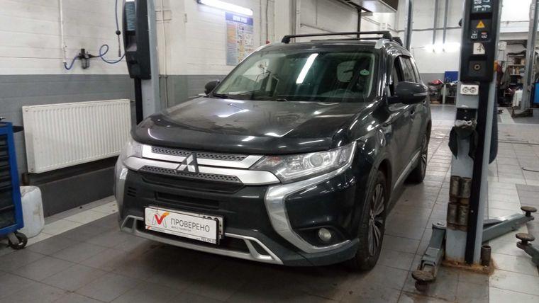 Mitsubishi Outlander 2020 года, 108 419 км - вид 1
