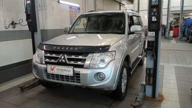 Mitsubishi Pajero 2013 года, 257 790 км - вид 1