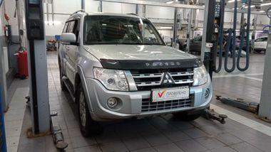 Mitsubishi Pajero 2013 года, 257 790 км - вид 2