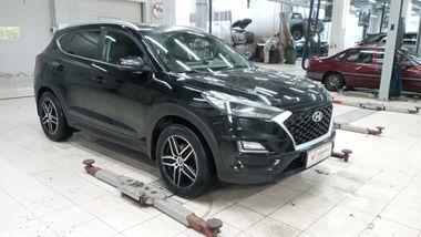 Hyundai Tucson 2018 года, 99 508 км - вид 2