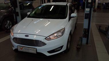 Ford Focus 2018 года, 153 316 км - вид 1