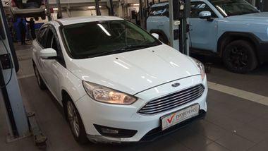 Ford Focus 2018 года, 153 316 км - вид 2