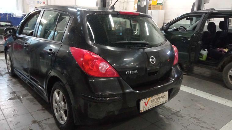Nissan Tiida,  - вид 3