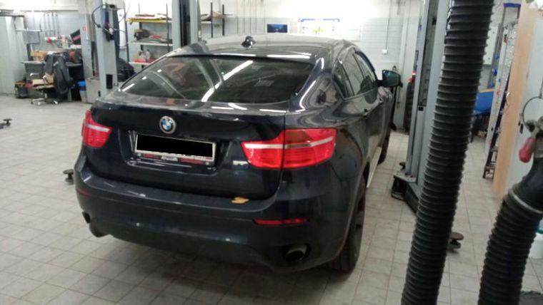 BMW X6,  - вид 2