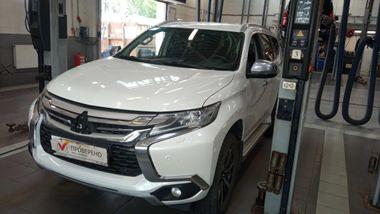 Mitsubishi Pajero Sport 2017 года, 207 616 км - вид 1