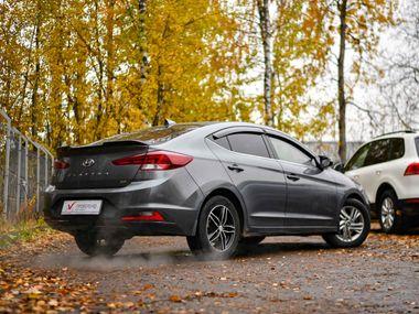 Hyundai Elantra 2019 года, 520 000 км - вид 2