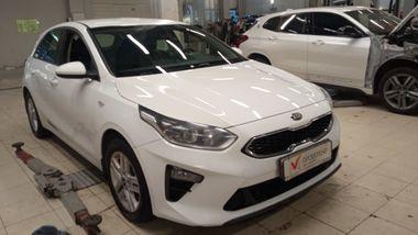 KIA Ceed 2018 года, 154 126 км - вид 2