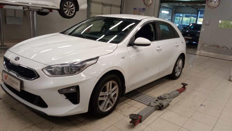 KIA Ceed 2018 года, 154 126 км - вид 1