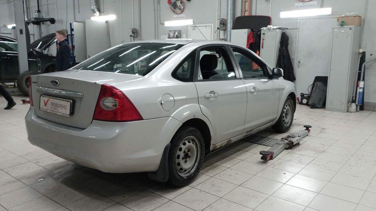 Ford Focus, 2009 - вид 2
