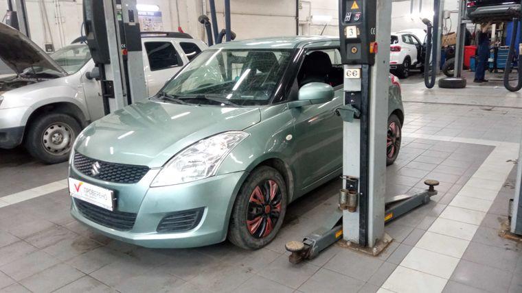 Suzuki Swift 2011 года, 221 943 км - вид 1