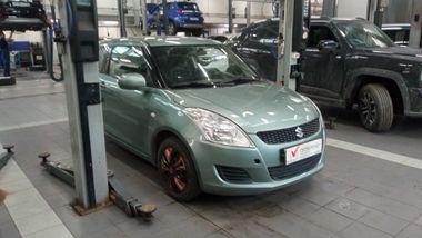 Suzuki Swift 2011 года, 221 943 км - вид 2