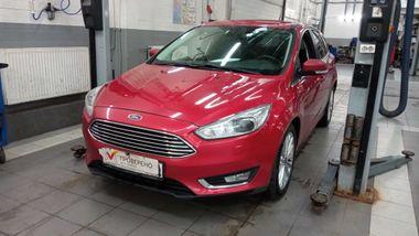 Ford Focus 2018 года, 111 975 км - вид 1