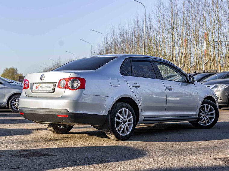 Volkswagen Jetta 2009 года, 192 301 км - вид 2