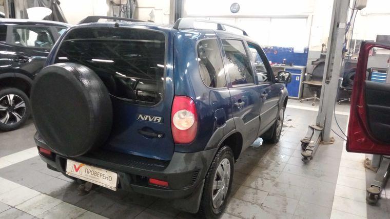 Chevrolet Niva,  - вид 2