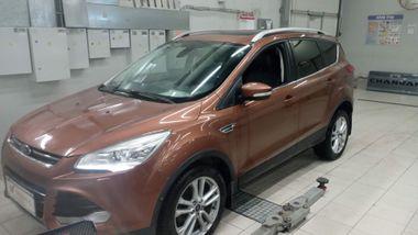 Ford Kuga 2013 года, 219 307 км - вид 2