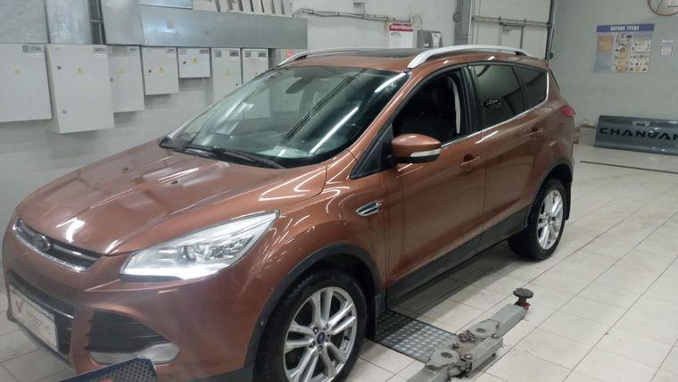 Ford Kuga 2013 года, 219 307 км - вид 2