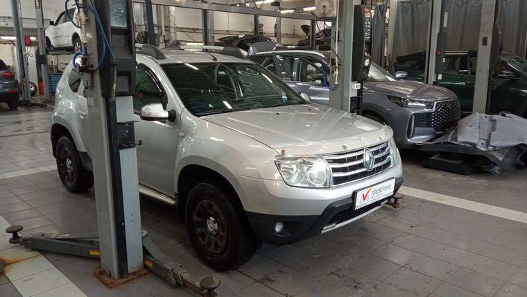 Renault Duster 2013 года, 165 569 км - вид 2