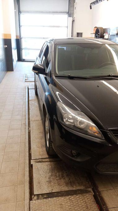 Ford Focus 2011 года, 155 790 км - вид 2