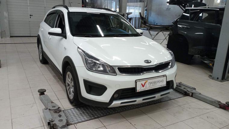 KIA Rio X-Line 2018 года, 83 331 км - вид 1