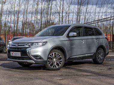 Mitsubishi Outlander 2018 года, 243 666 км - вид 1