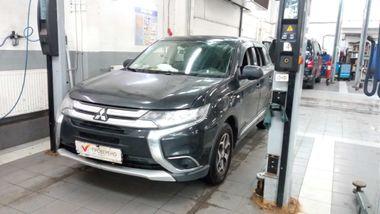 Mitsubishi Outlander 2017 года, 191 189 км - вид 1