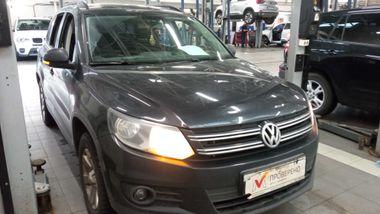 Volkswagen Tiguan 2013 года, 157 769 км - вид 2