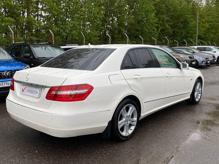 Mercedes-Benz E-класс, 2011 - вид 3