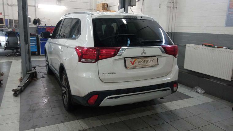Mitsubishi Outlander,  - вид 3