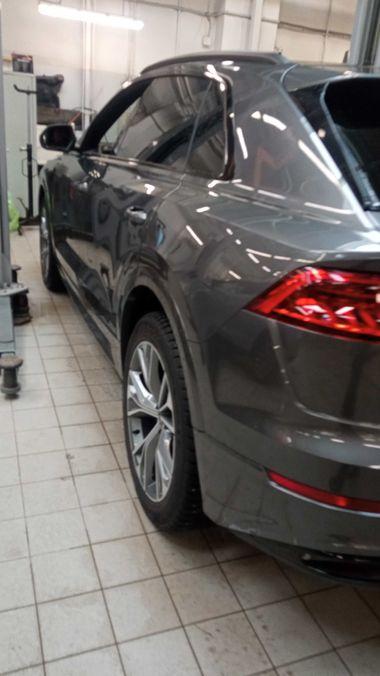 Audi Q8 2021 года, 91 033 км - вид 2