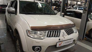 Mitsubishi Pajero Sport 2011 года, 298 211 км - вид 2