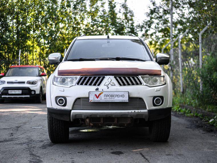 Mitsubishi Pajero Sport,  - вид 2