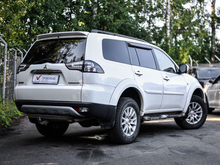 Mitsubishi Pajero Sport,  - вид 1
