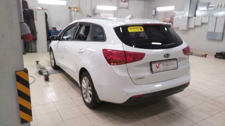 Kia Ceed,  - вид 3