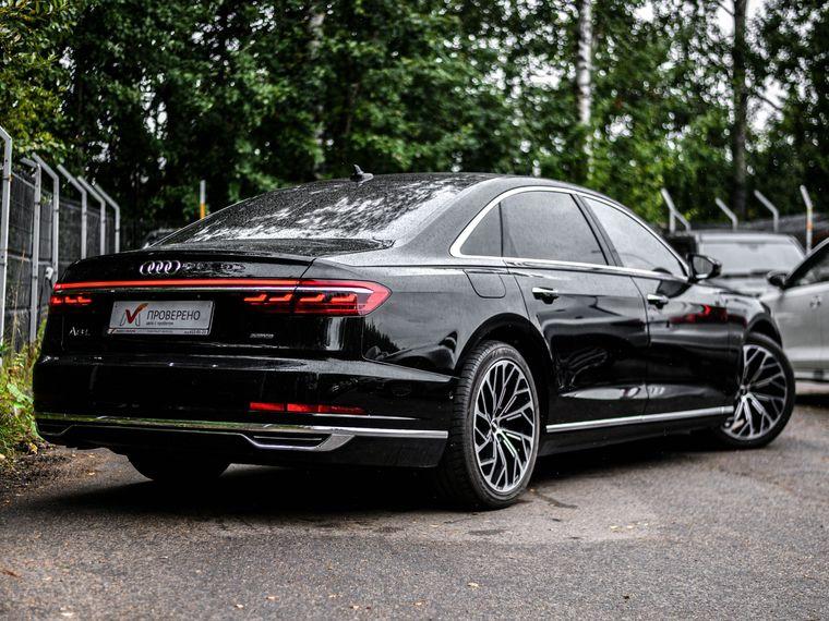 Audi A8,  - вид 1