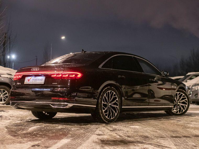 Audi A8,  - вид 1