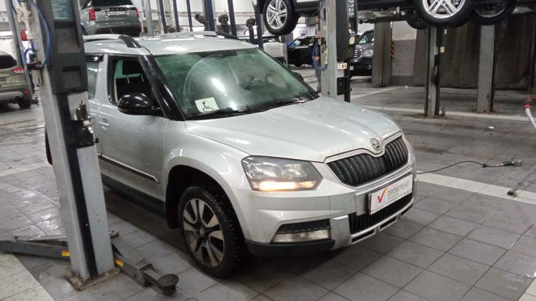 Skoda Yeti 2015 года, 152 985 км - вид 2