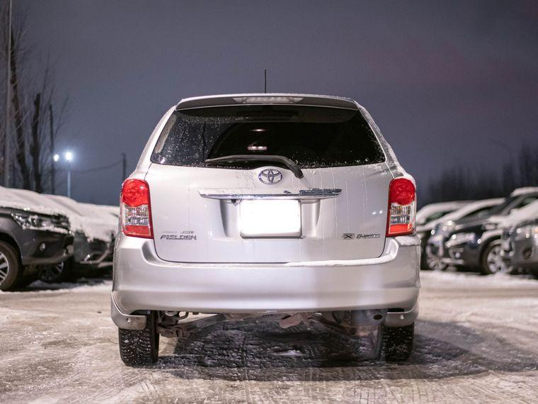 Toyota Corolla Fielder,  - вид 2