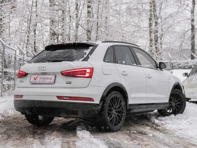 Audi Q3,  - вид 1