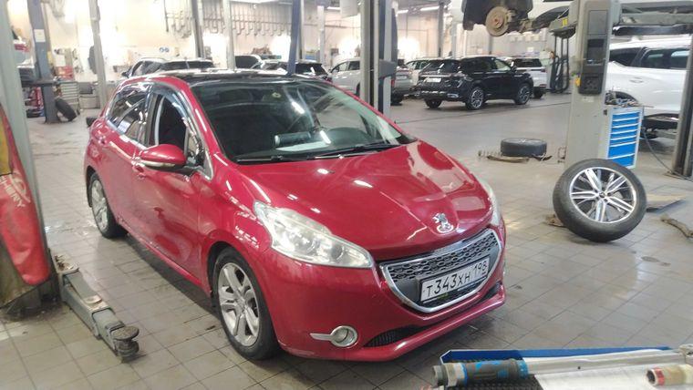 Peugeot 208 2013 года, 266 746 км - вид 2