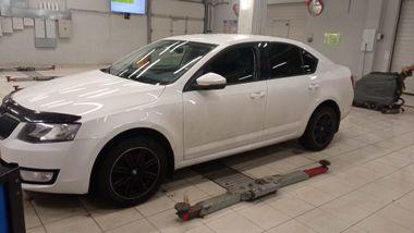 Skoda Octavia 2013 года, 221 760 км - вид 1